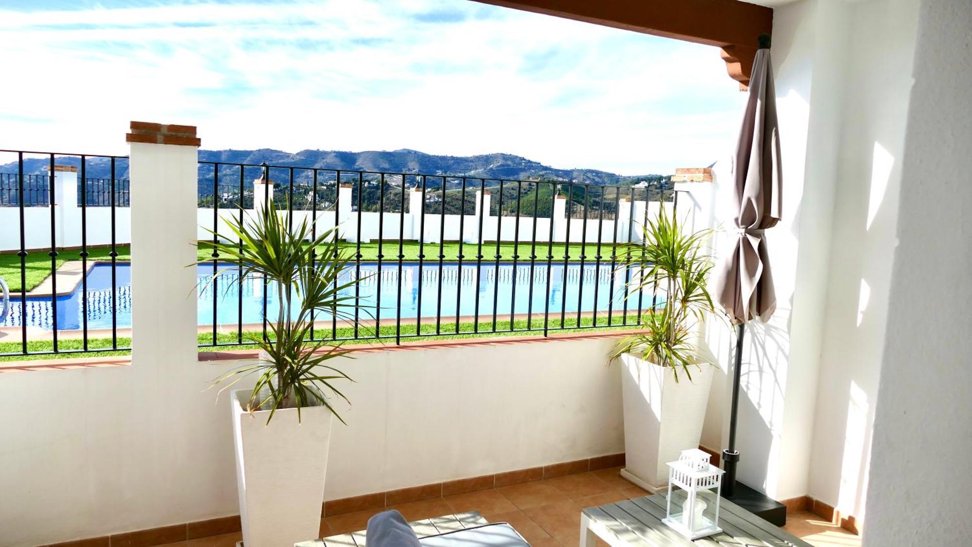 Casita Frigiliana - Stunning New Apartment With Views With Private Parking Space Bagian luar foto